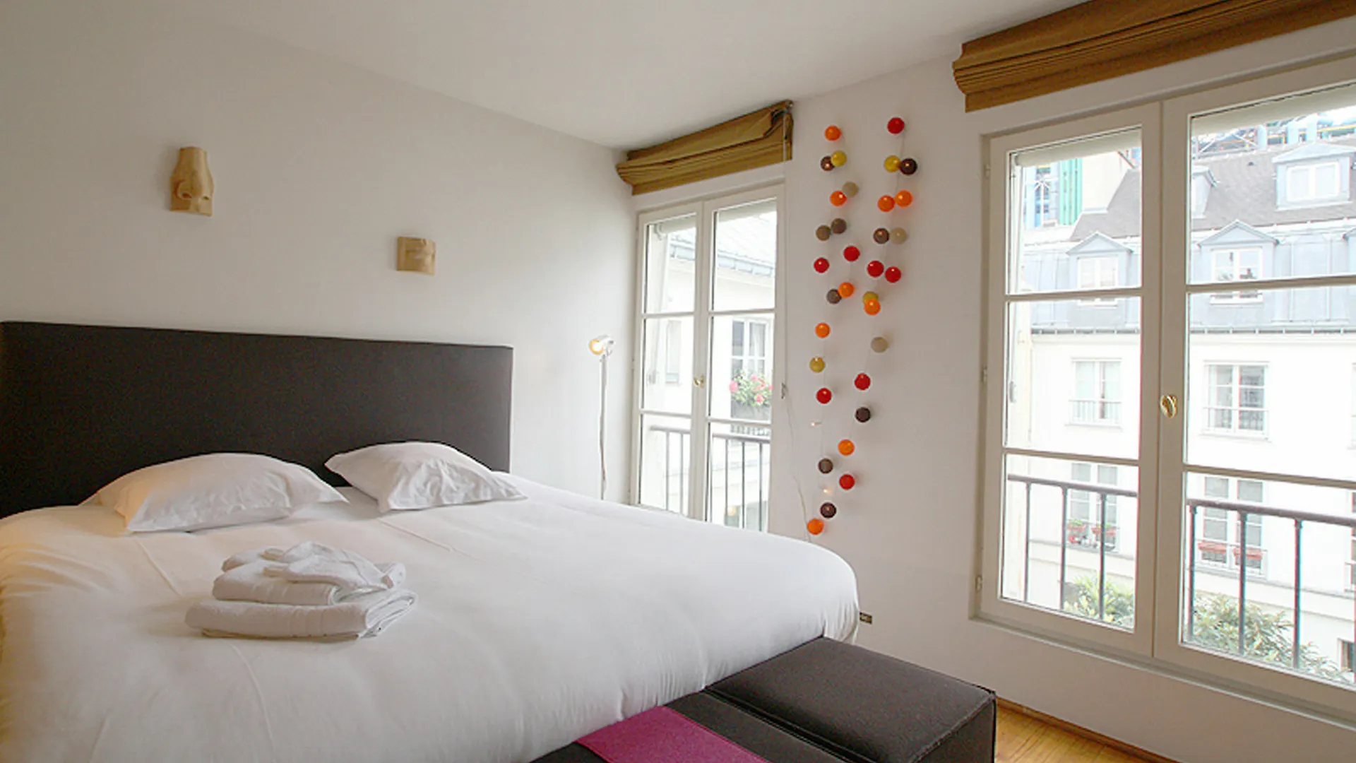 Appartements Paris Centre - At Home Hotel