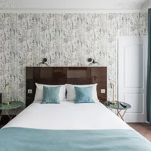 Hotel Lennon Gare Du Nord, Paris